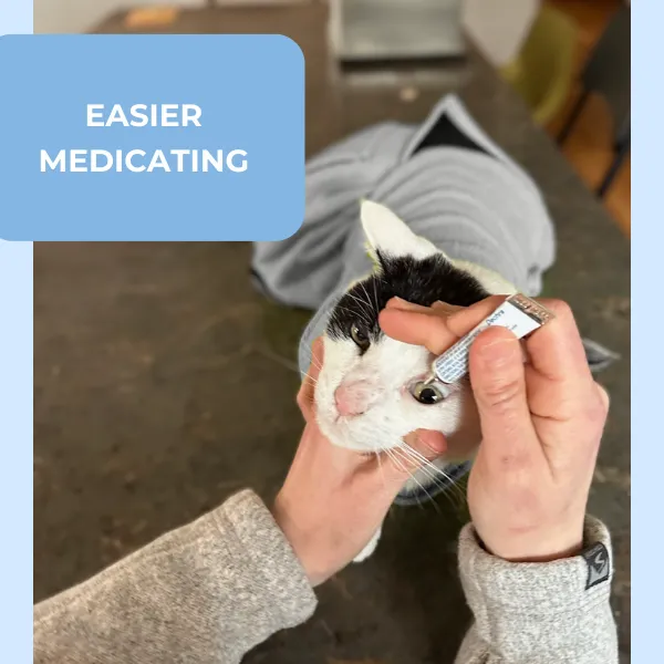 Calm & Cozy Cat Wrap Medium