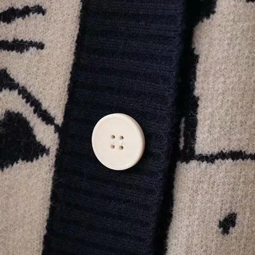 Vintage V-Neck Cat Sweater